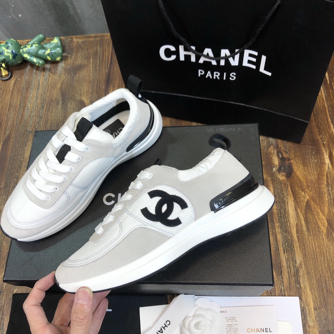 Chanel Fabric & Suede Calfskin Low Top Sneaker 33 - vstockx