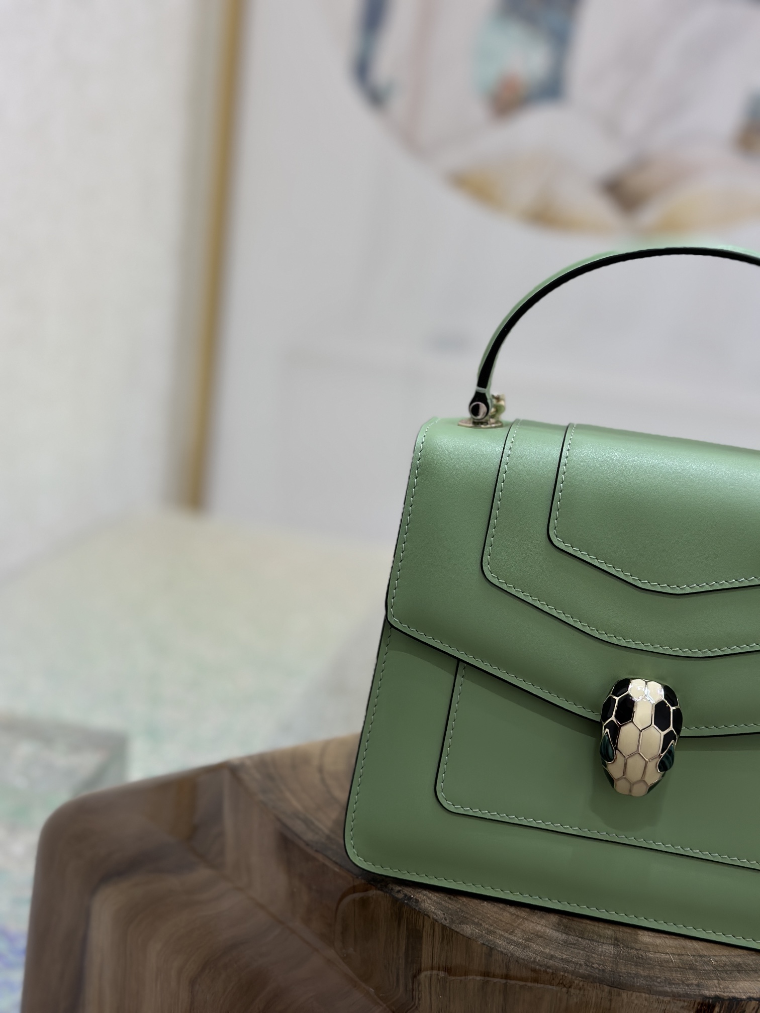 Handbags Bvlgari 38329 size:20*16*9 cm - vstockx