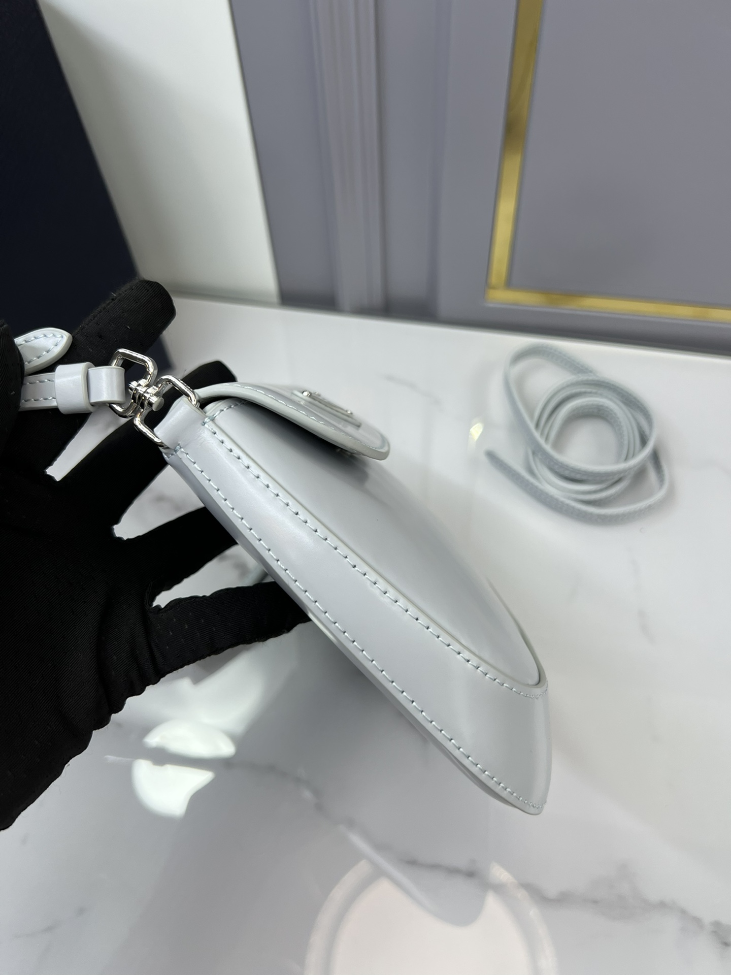 handbags prada 1BH188 17*14.5*7 - vstockx