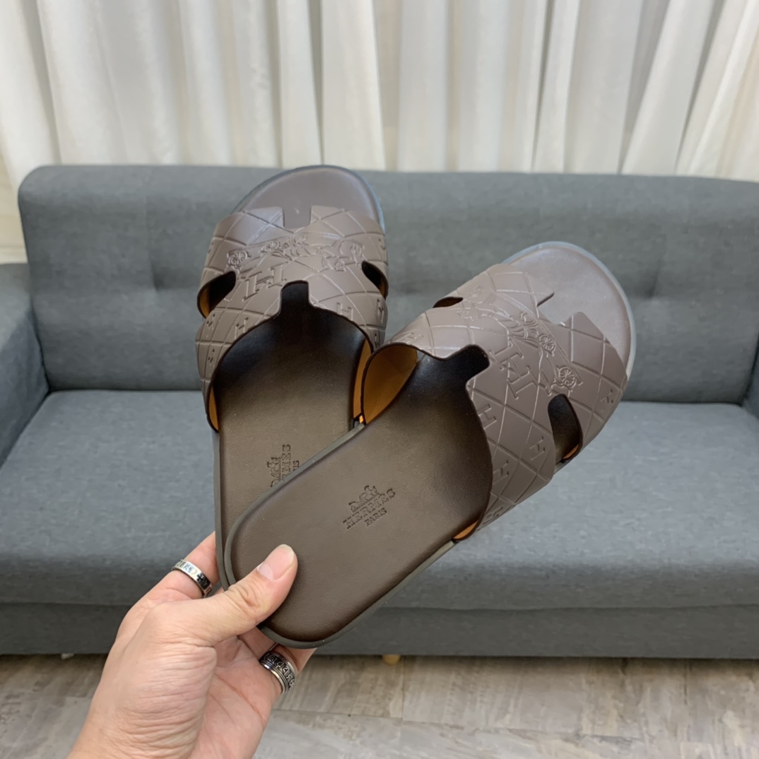 Hermes Sandals 23 - vstockx