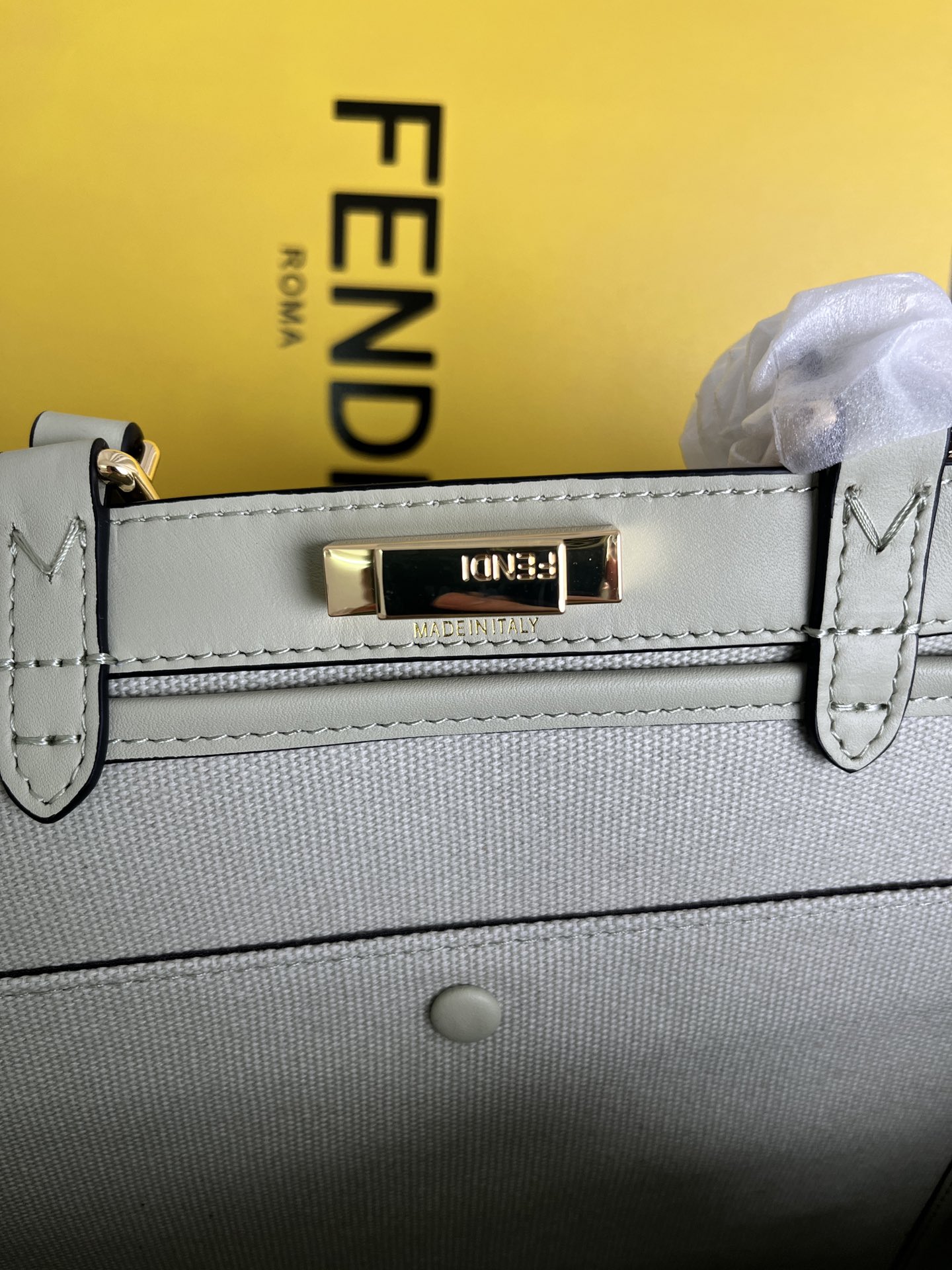 handbags FENDI 1819 size:40*12*29cm - vstockx