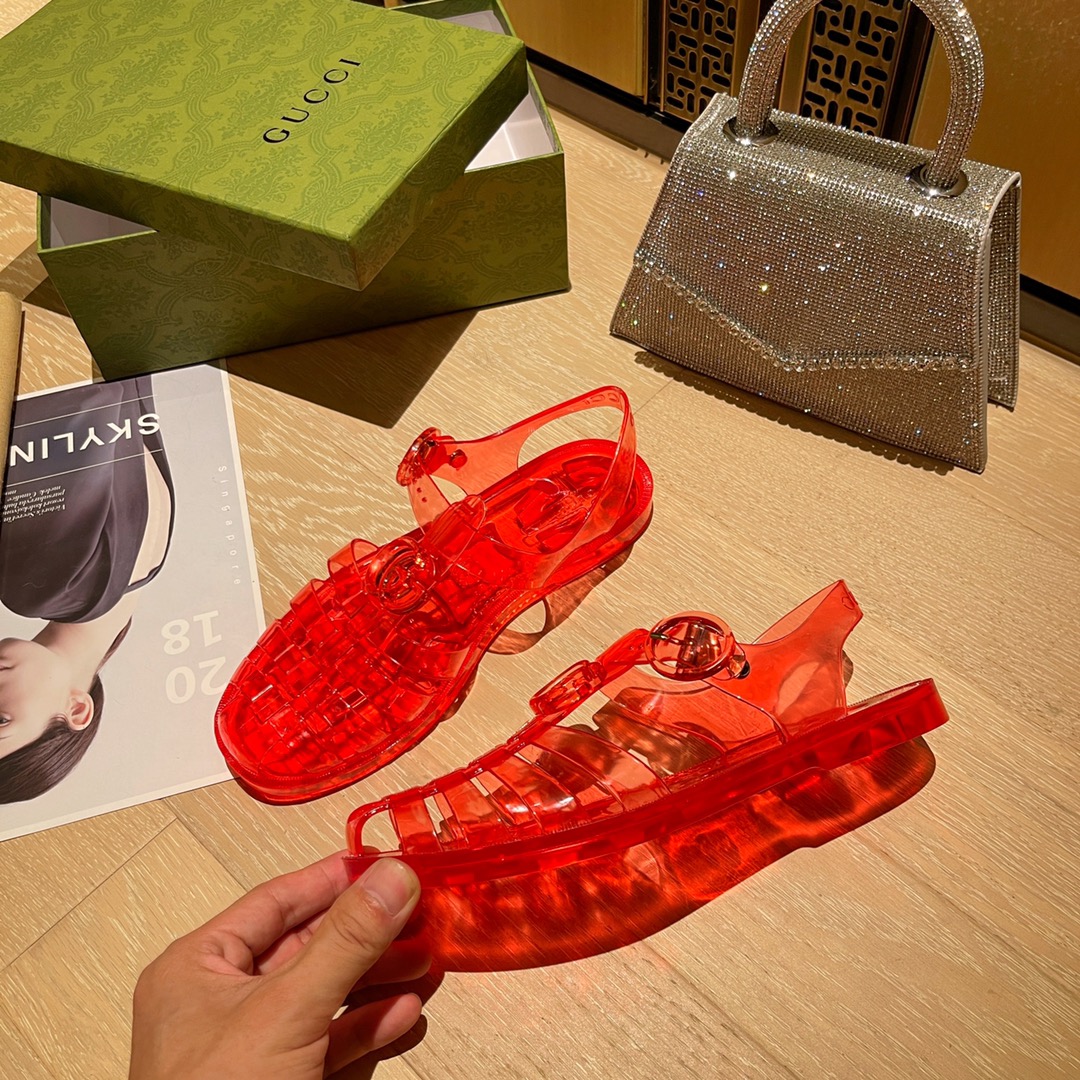 Gucci Women's sandal with Double G Women 11 - vstockx