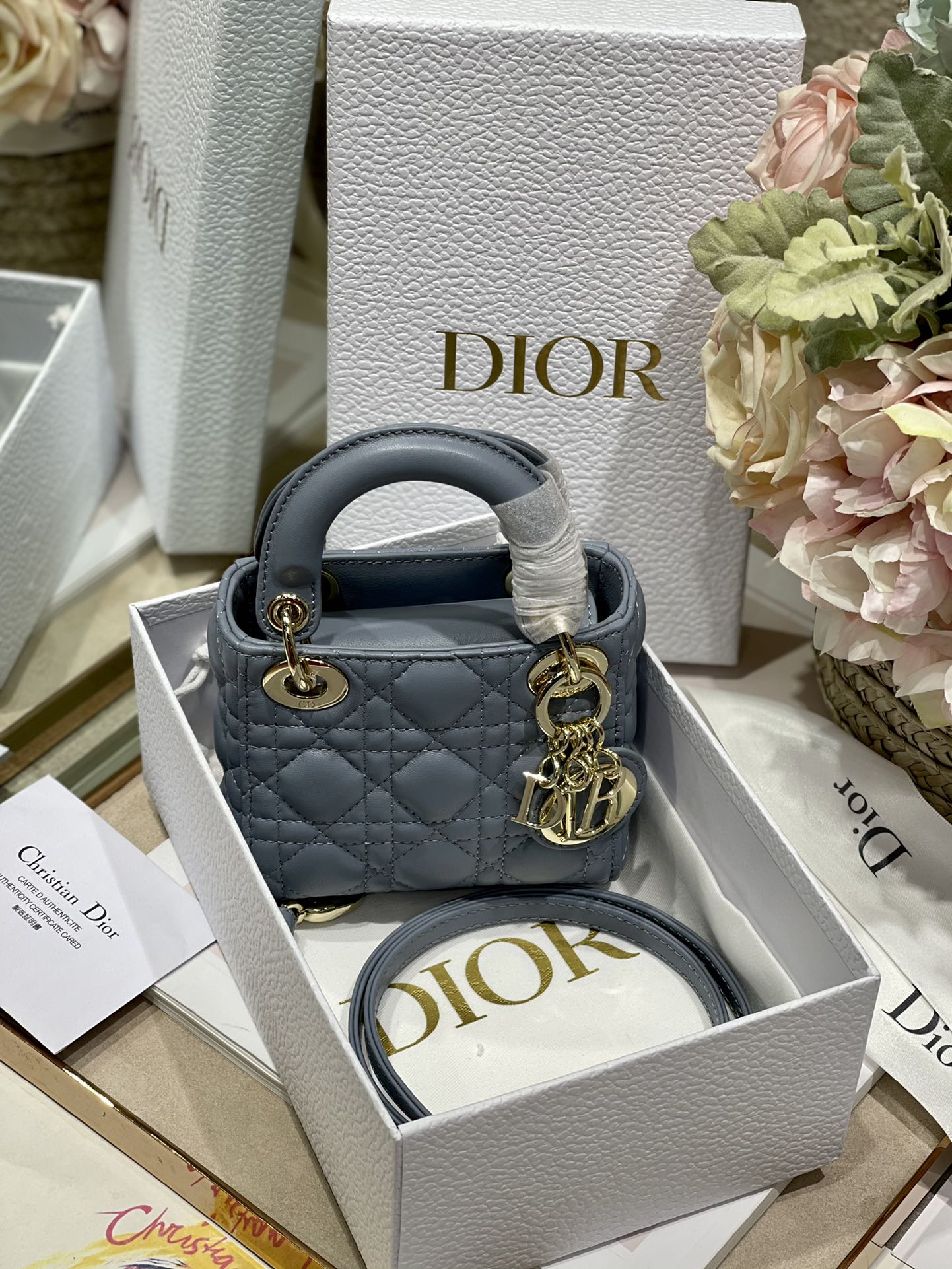 Handbags Dior  M B 6601 size:12*10*5 cm - vstockx