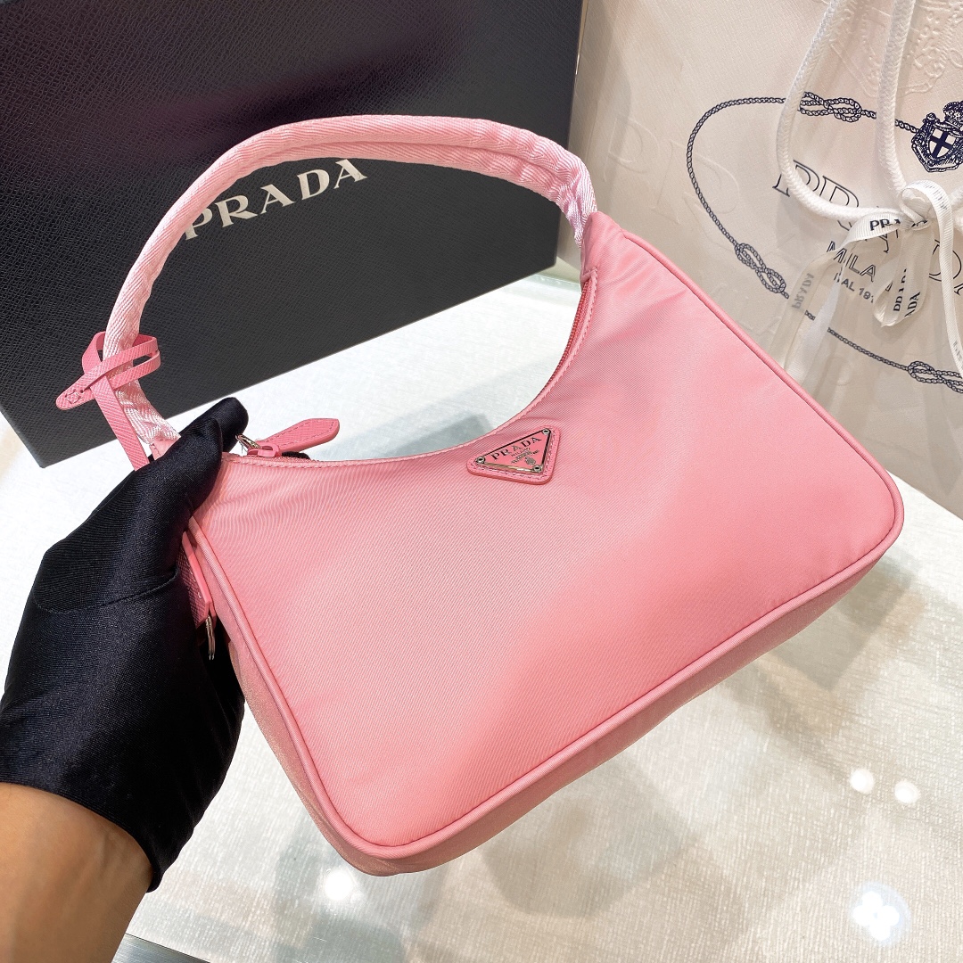 handbags prada Hobo1NE515 Re-edition 2000 Size:22*17*6 - vstockx