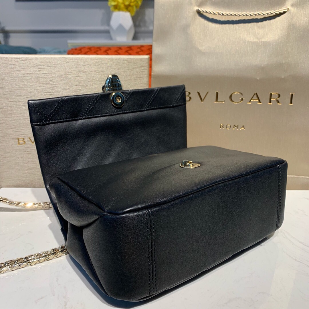 Handbags Bvlgari 2839930021 size:22.5*15*10 cm - vstockx