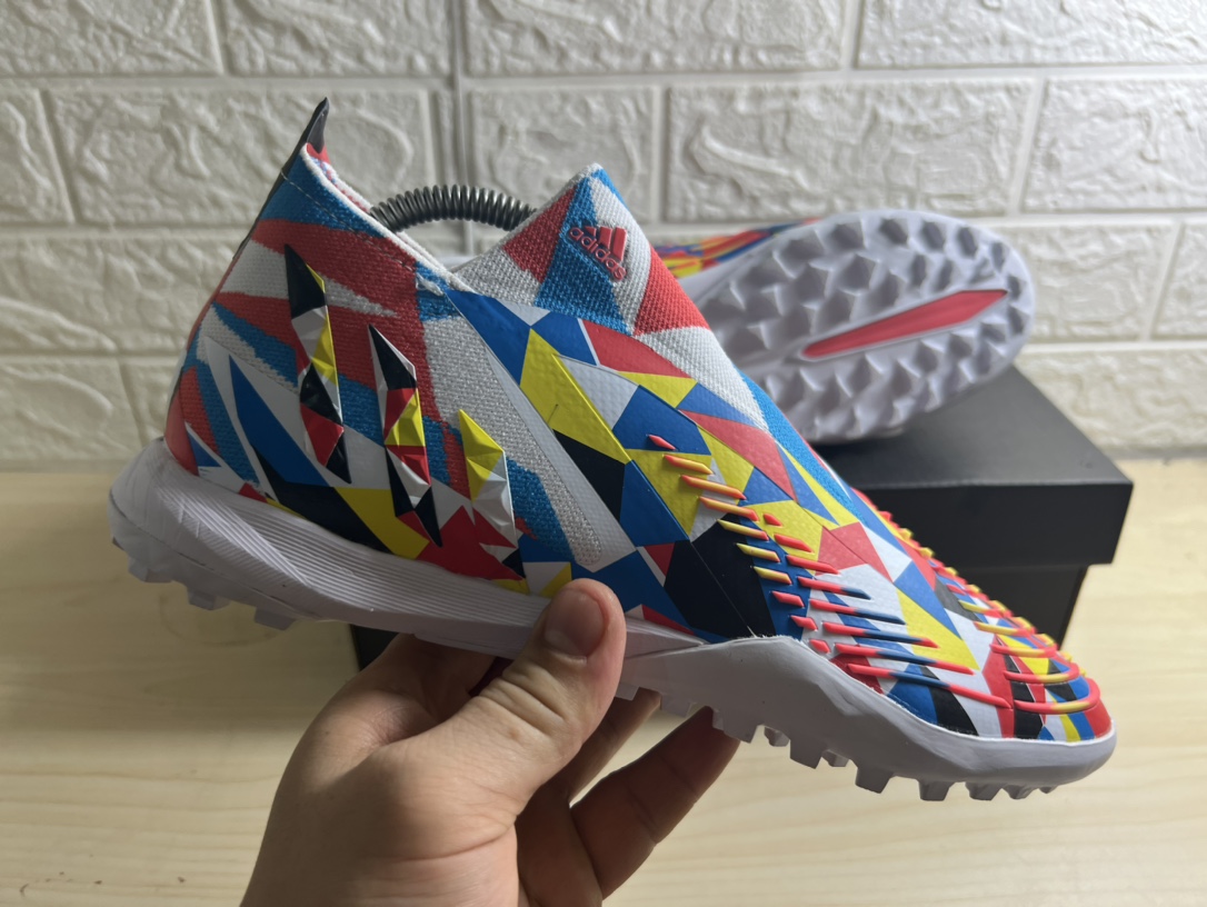 AD football shoes 23 - vstockx