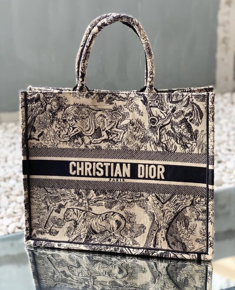 Handbags Dior Book Tote 8001 size:41.5*38*18 cm - vstockx