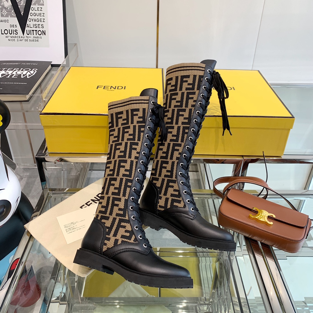 Fendi Boots 11 - vstockx