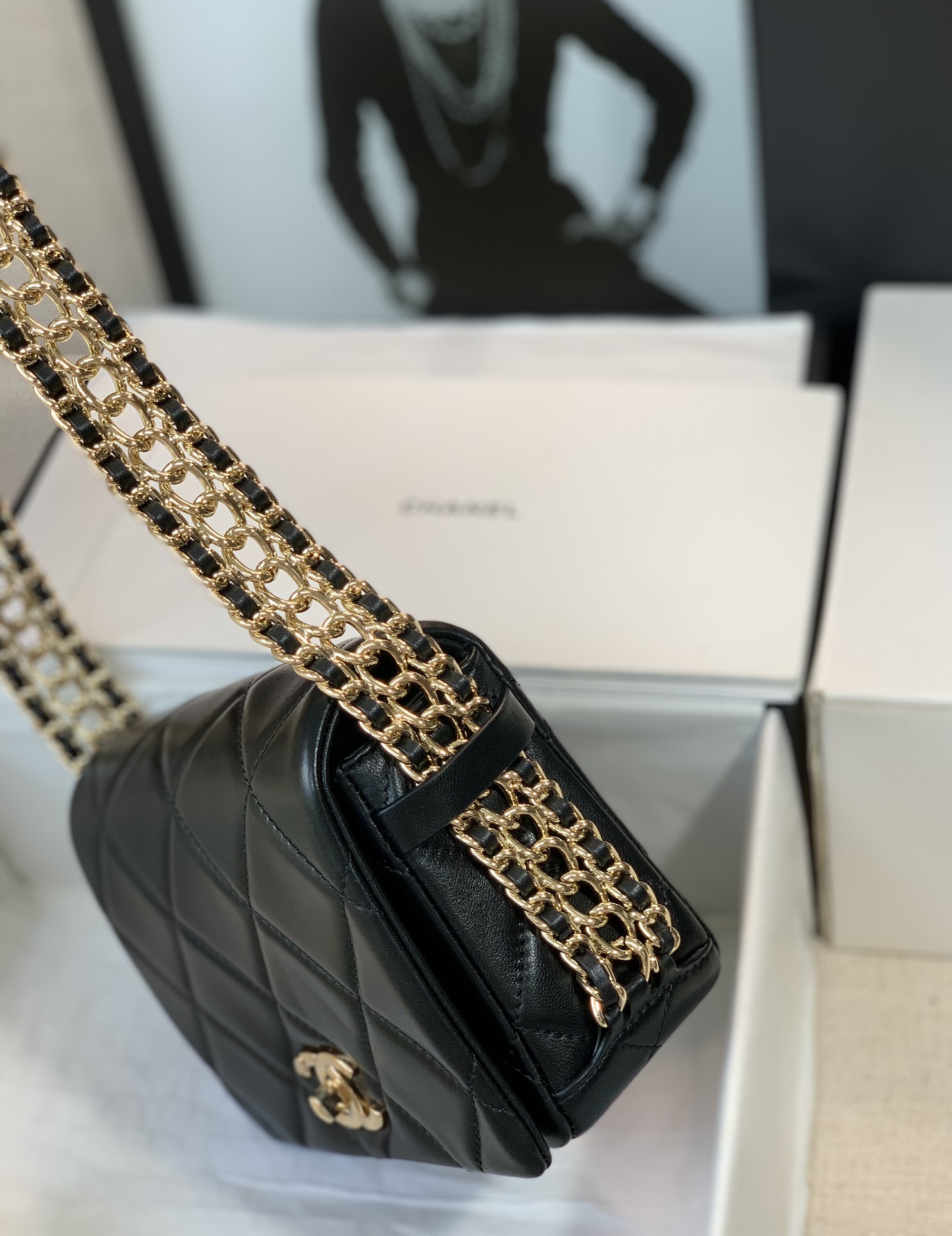 Handbag Chanel size 18 cm - vstockx