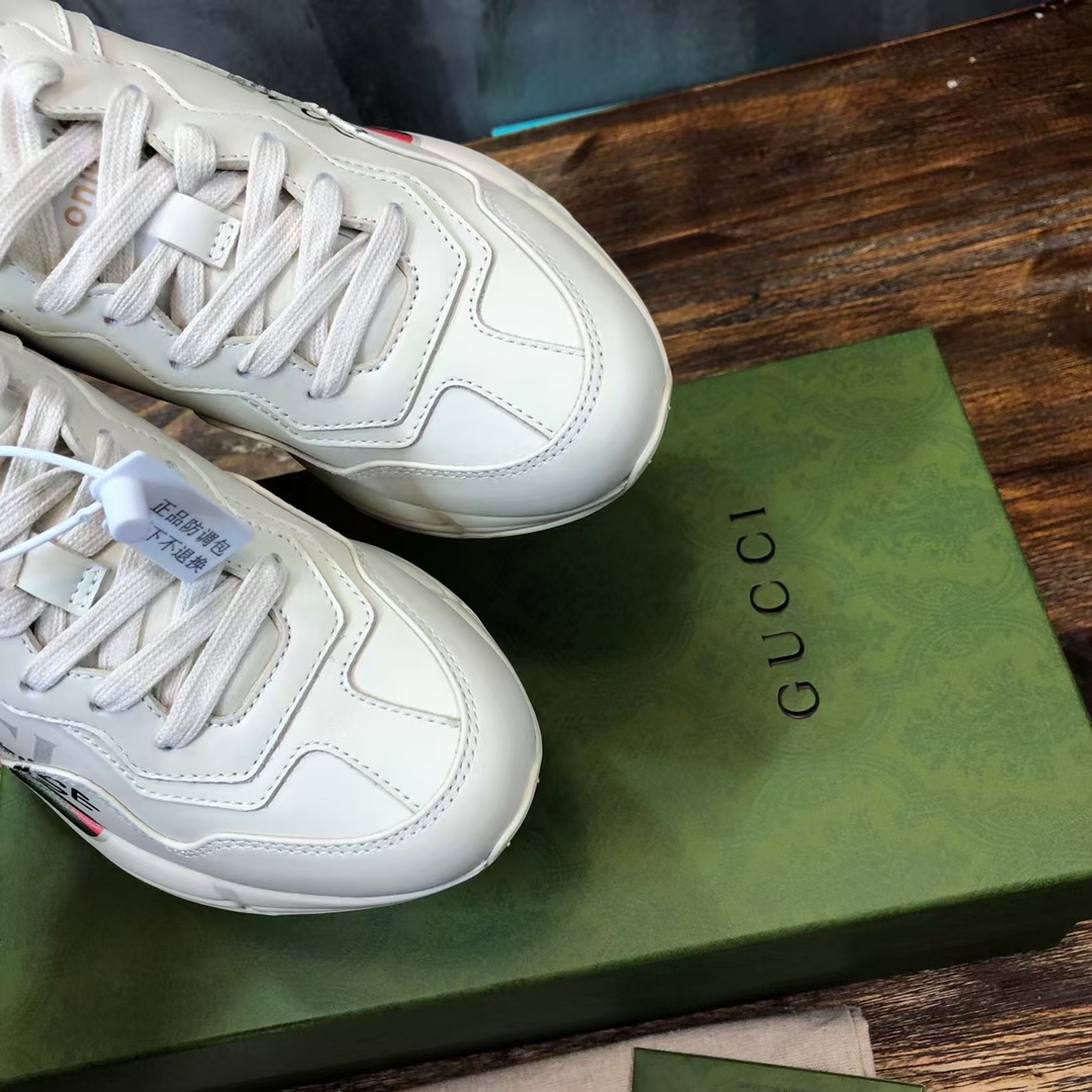 Gucci Rhyton sneaker 30 - vstockx