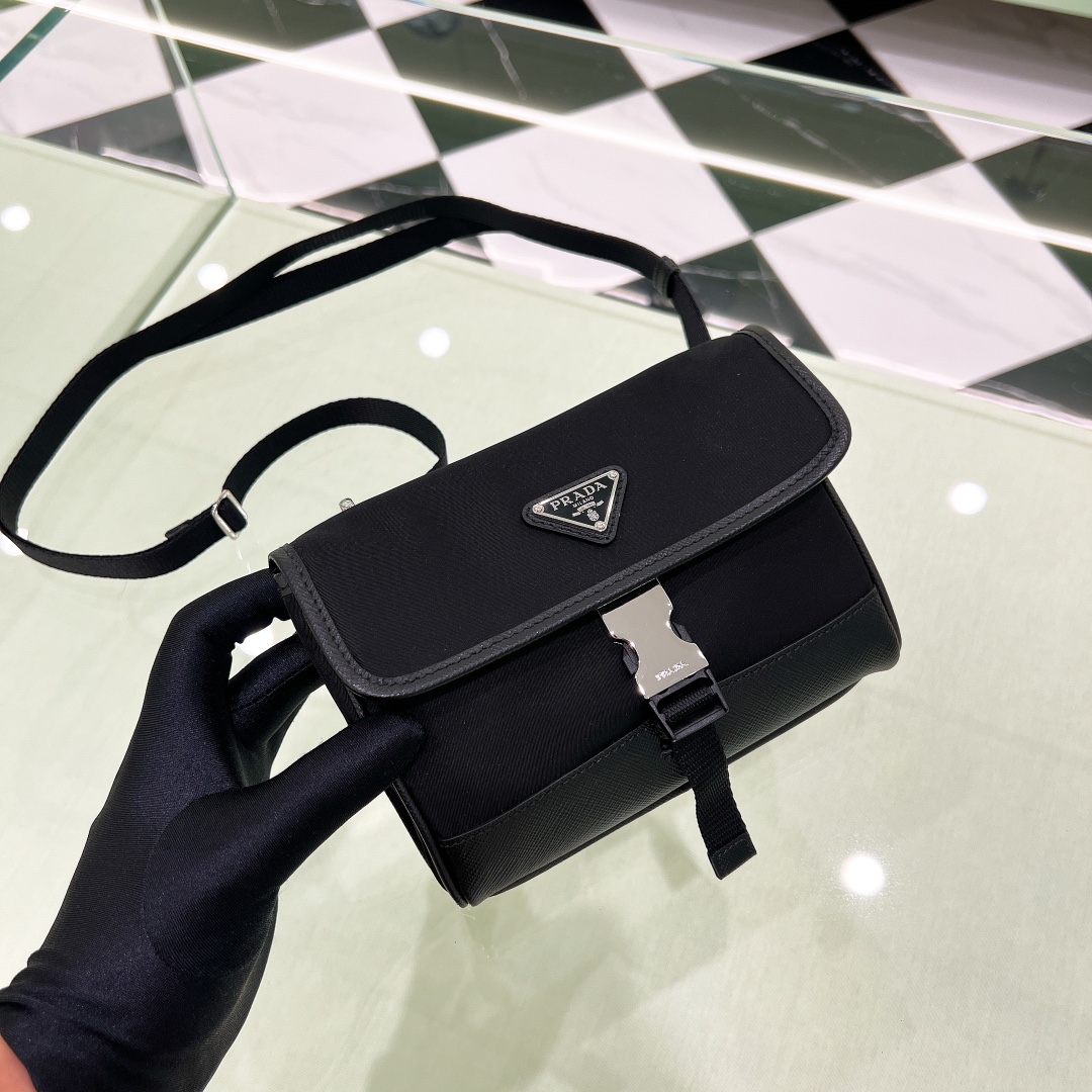 handbags prada 2ZH108 18*12.5*2.5 - vstockx