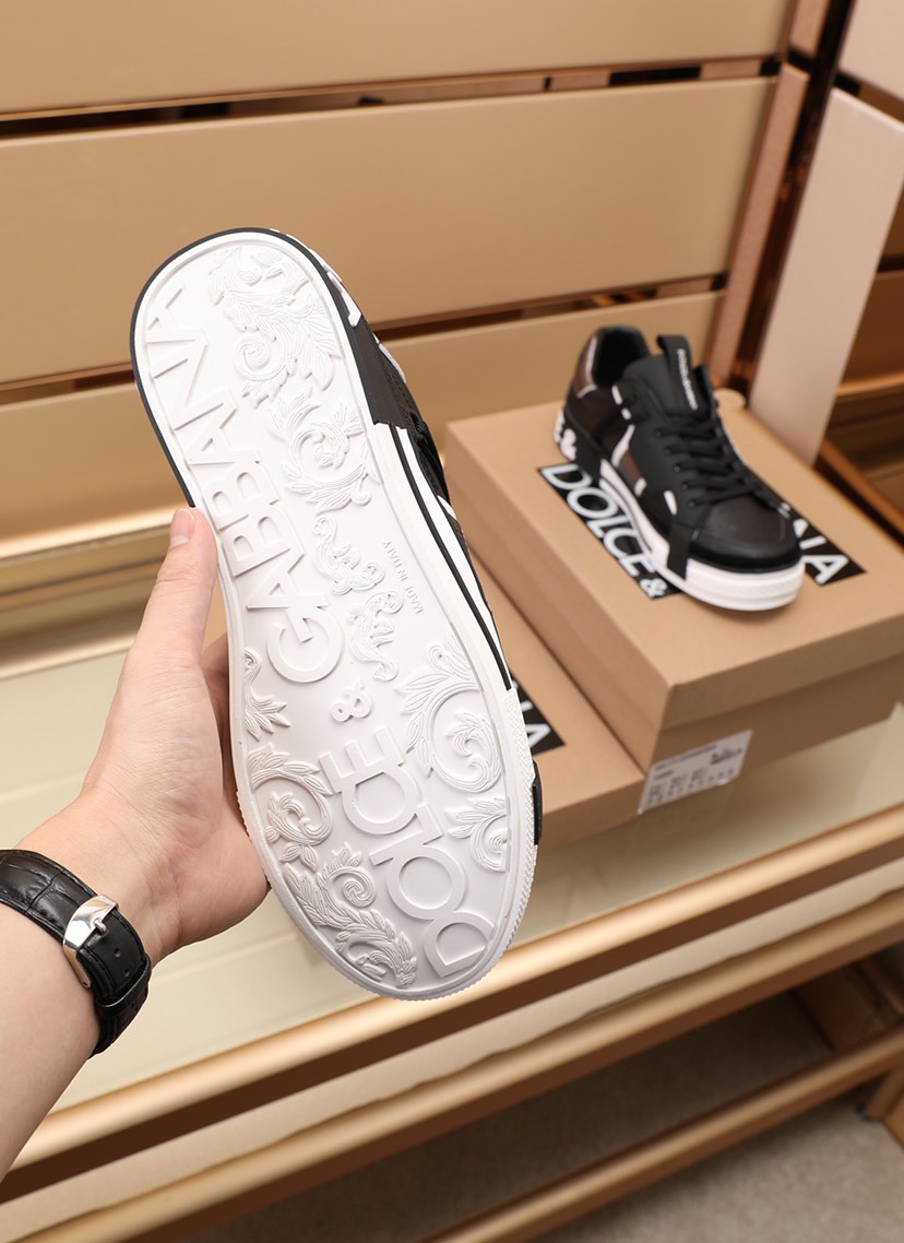 Dolce & Gabbana Low Tops Sneakers 25 - vstockx