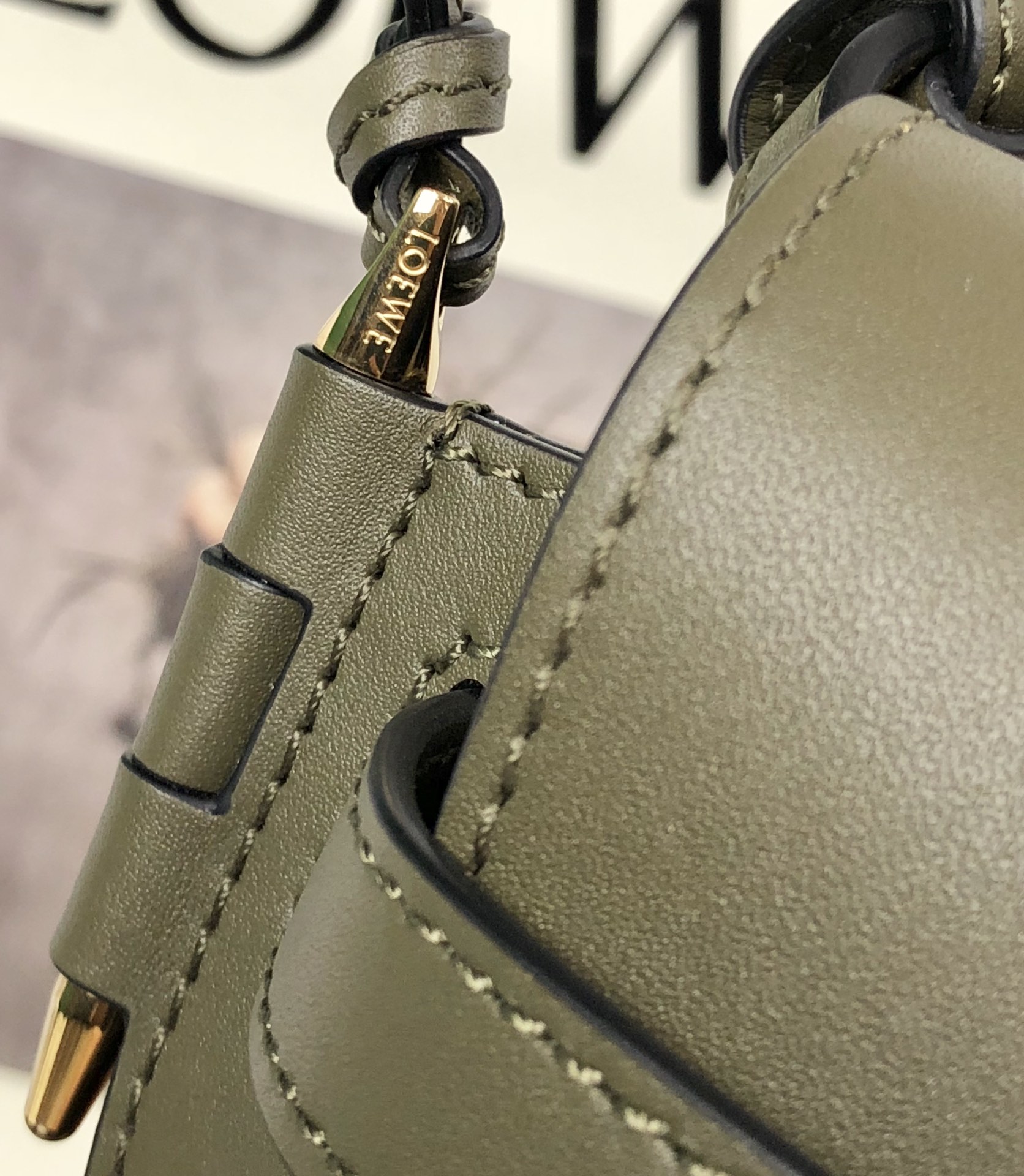 Handbags LOEWE   size:15*12.5*9cm - vstockx