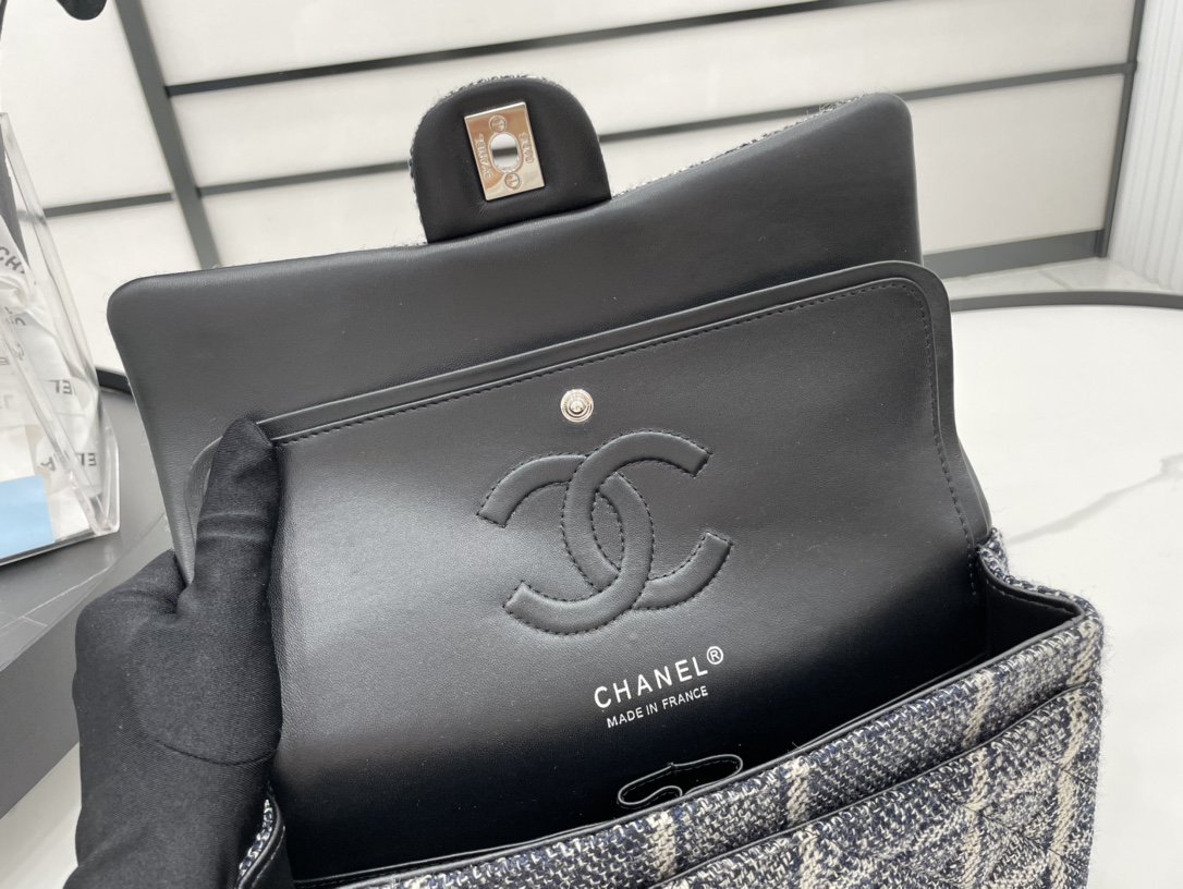 Handbag Chanel size 25 cm - vstockx
