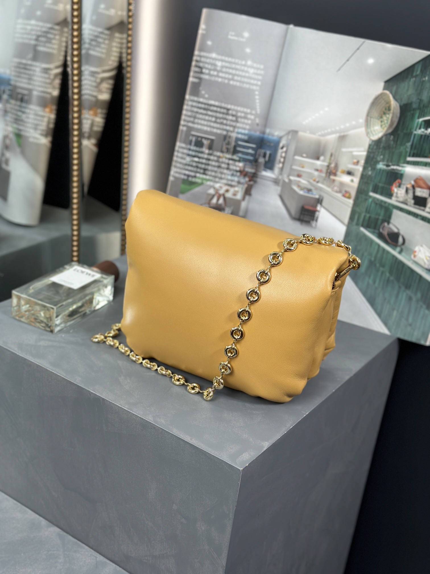 Handbags LOEWE Puffer Goya size:23-13-6 cm - vstockx