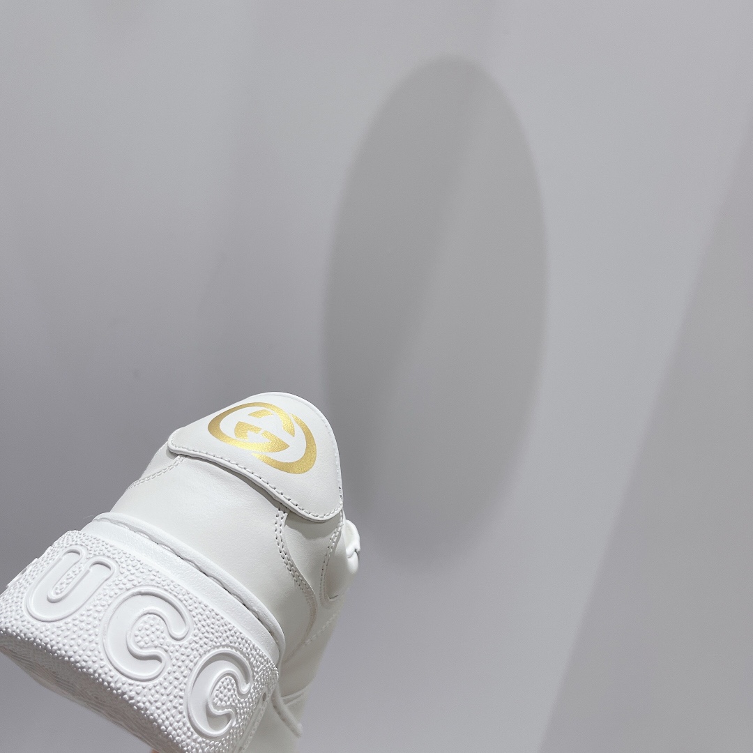 Gucci Women's GG sneaker 2 - vstockx