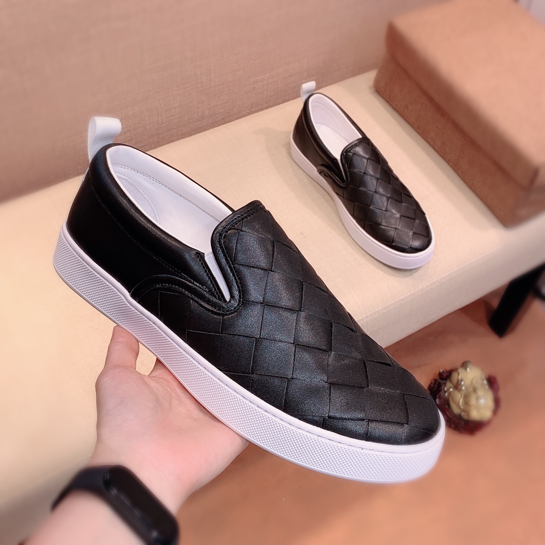 Bottega Veneta Intrecciato Leather Loafers 6 - vstockx