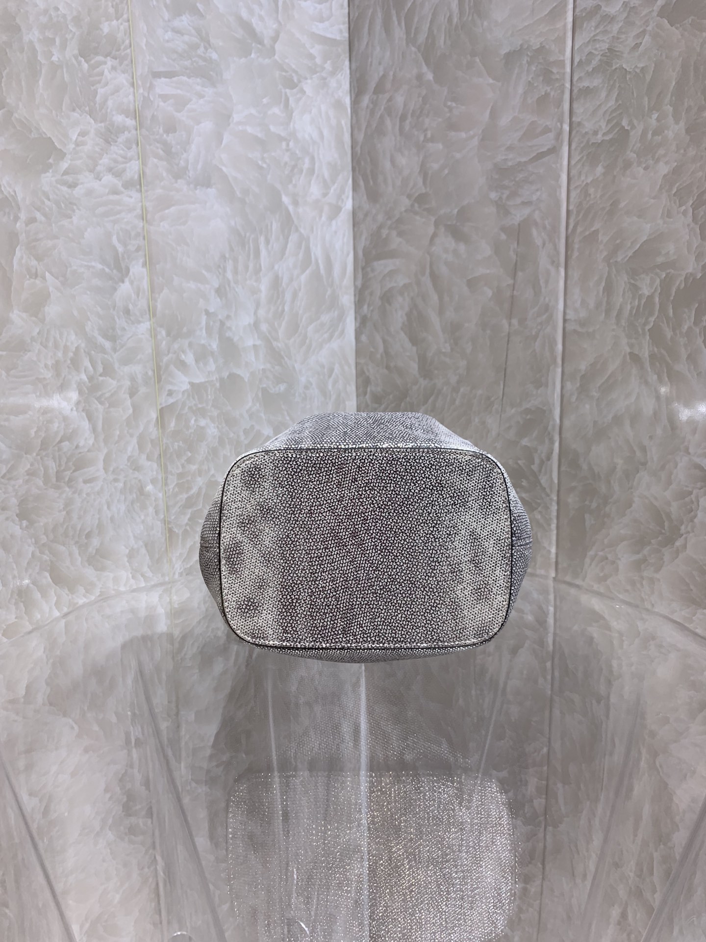 Handbags Bvlgari B287614 size:16*20*10.5 cm - vstockx