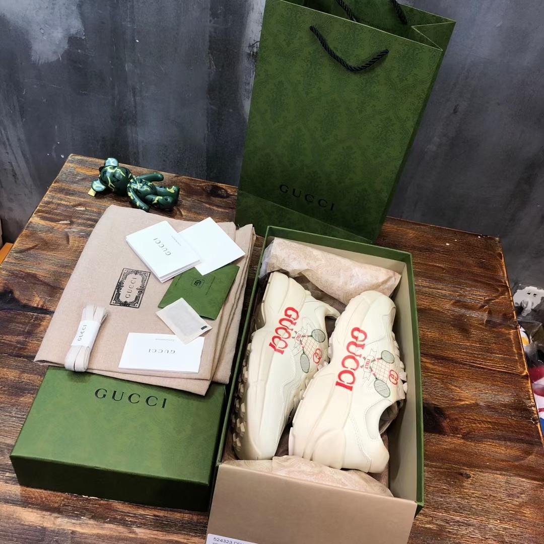 Gucci Rhyton sneaker 19 - vstockx