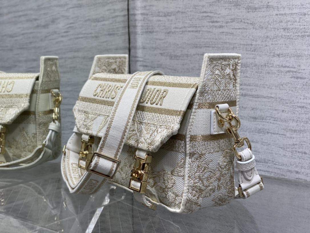 Handbag Dior size 23*15*8 cm - vstockx