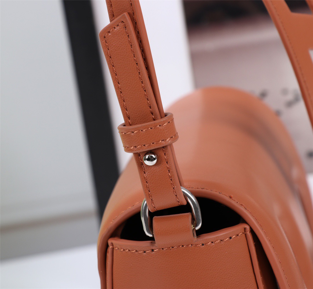 handbags OFF-White 573  6553870  size:24*18*9cm - vstockx