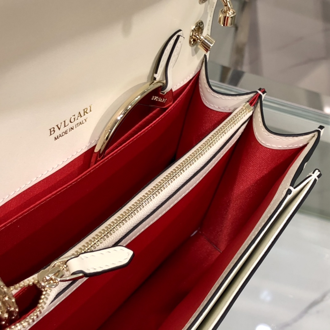Handbags Bvlgari 29032 size:25*7.5*17 cm - vstockx