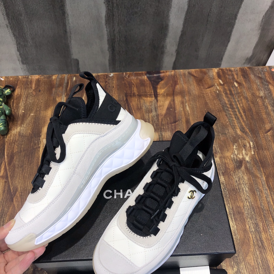 Chanel Fabric & Suede Calfskin Low Top Sneaker 12 - vstockx