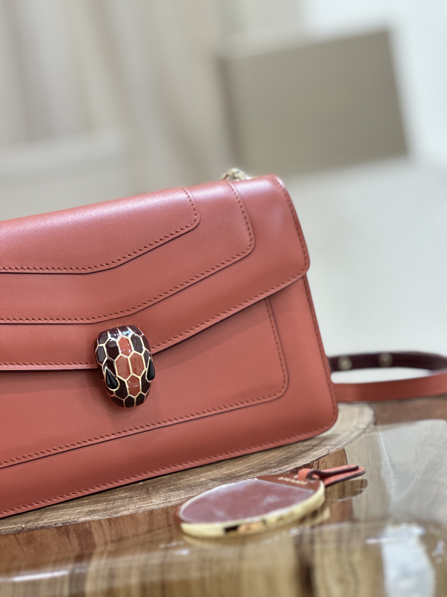 Handbags Bvlgari 38102 size:22*13*5.5 cm - vstockx