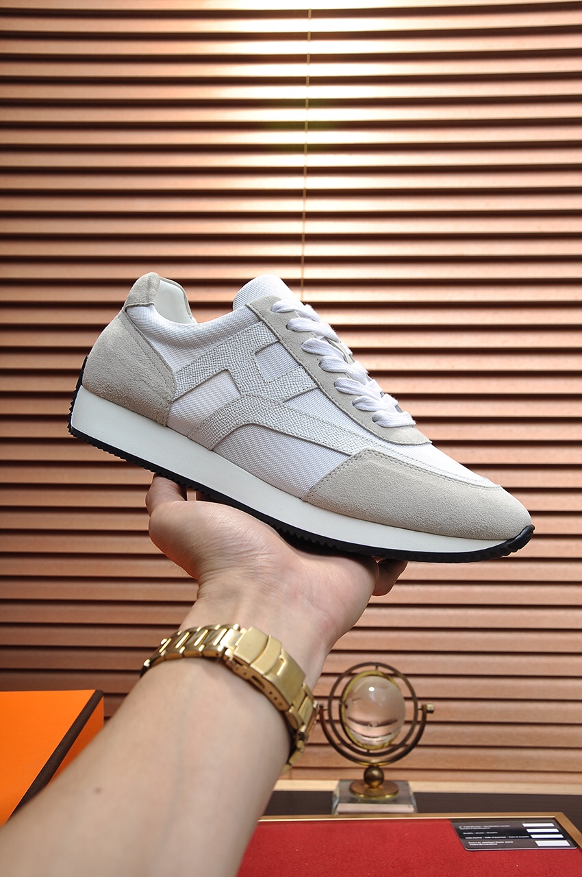 Hermes Low Top sneaker 28 - vstockx