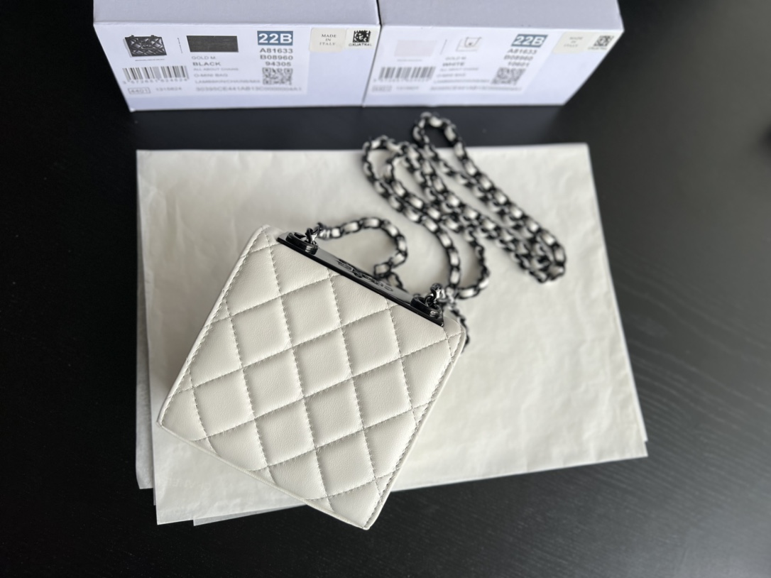 Handbag Chanel 81633 size 11cmx11cmx5 cm - vstockx