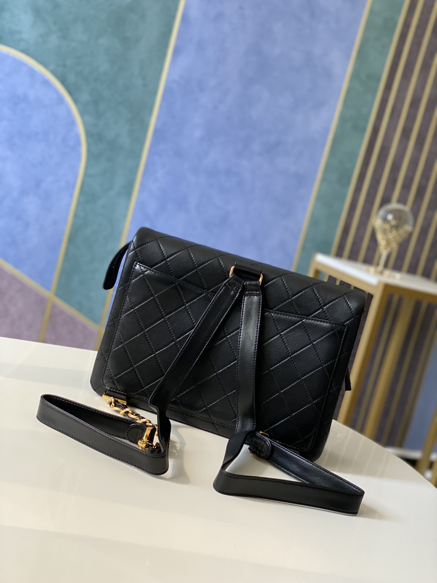 Handbag Chanel A88 size 30.21.8 cm - vstockx