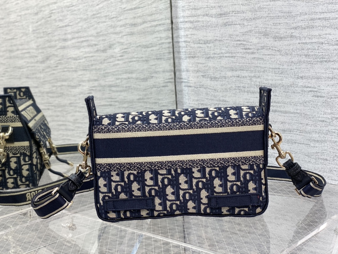 Handbag Dior size 23*15*8 cm - vstockx