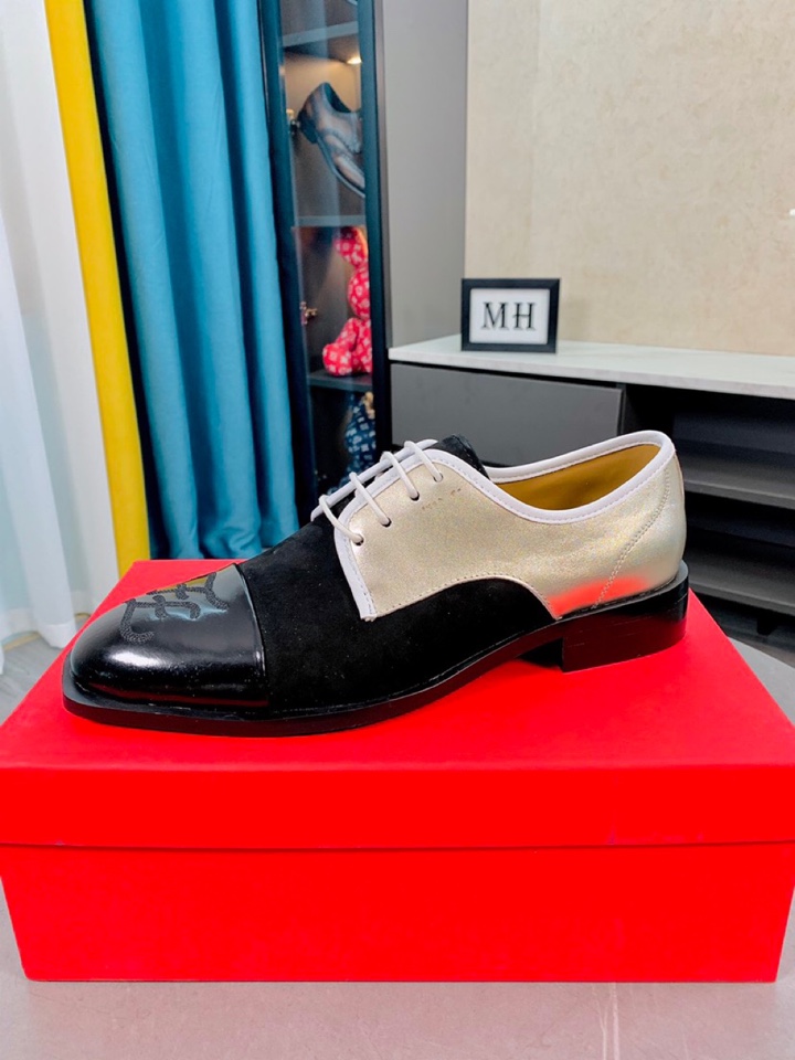 Salvatore Ferragamo Boots 21 - vstockx