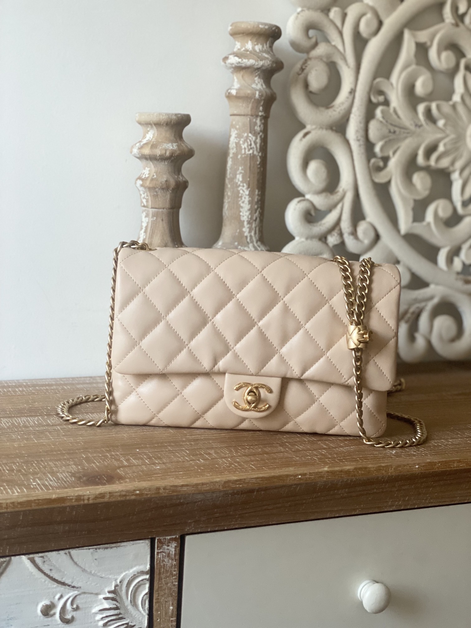 Handbag Chanel AS3609 size 16x25x10 cm - vstockx