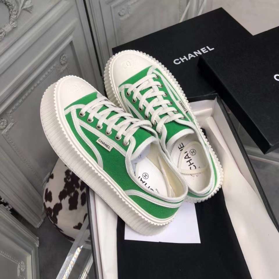 Chanel Platform Sneaker 28 - vstockx