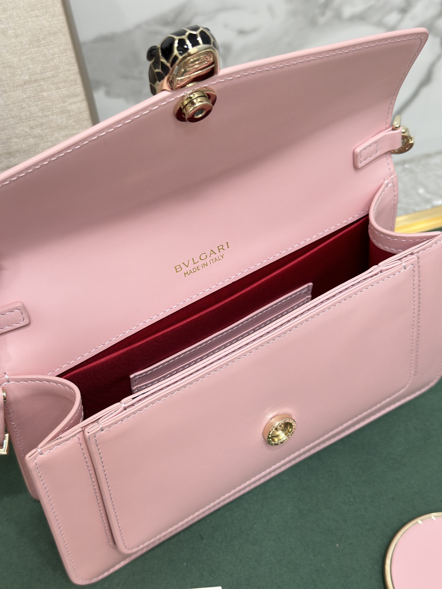 Handbags Bvlgari 292104 size:22*15*4.5 cm - vstockx