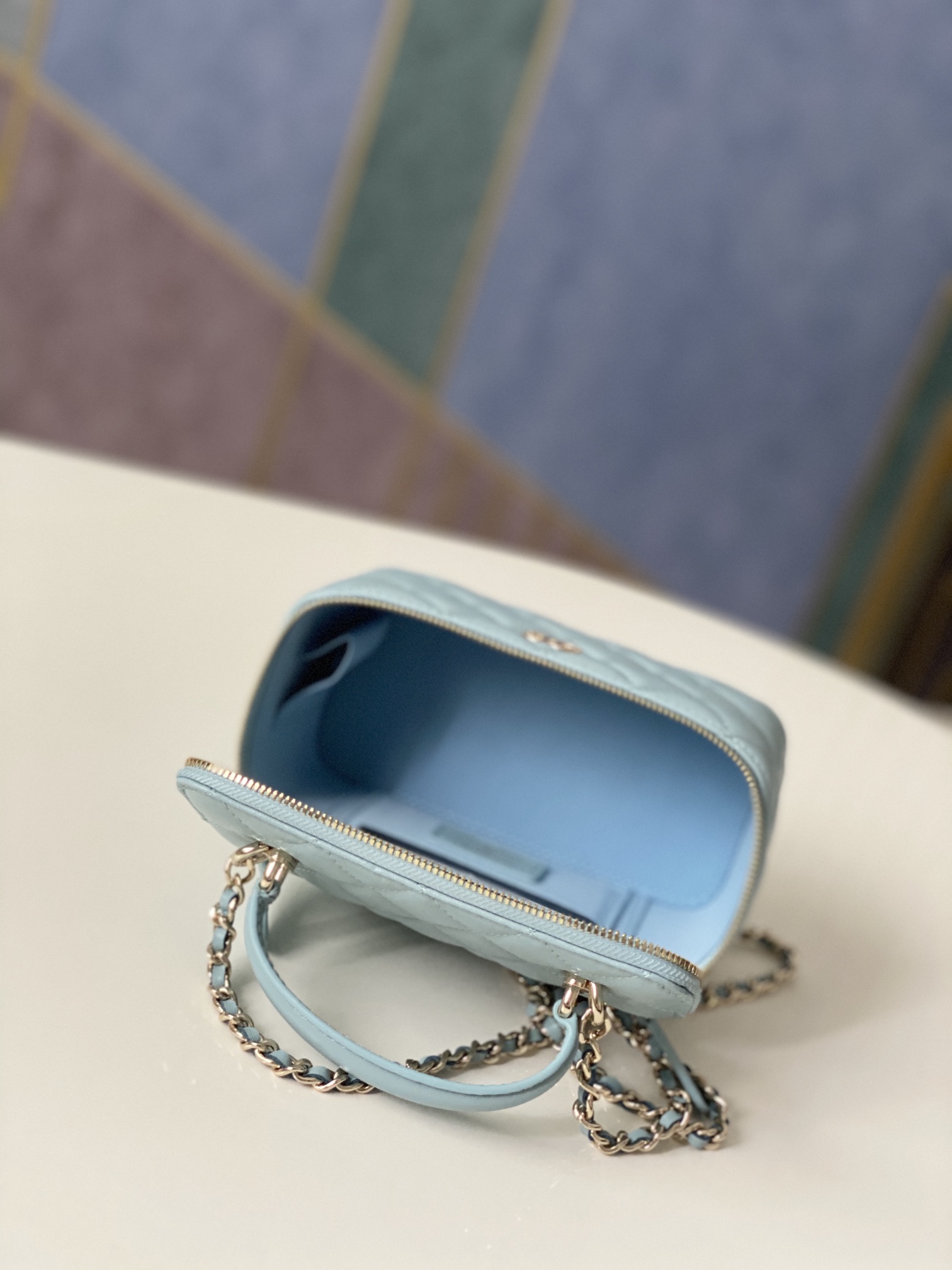 Handbag chanel 81190 size 9.5 17 8 cm - vstockx