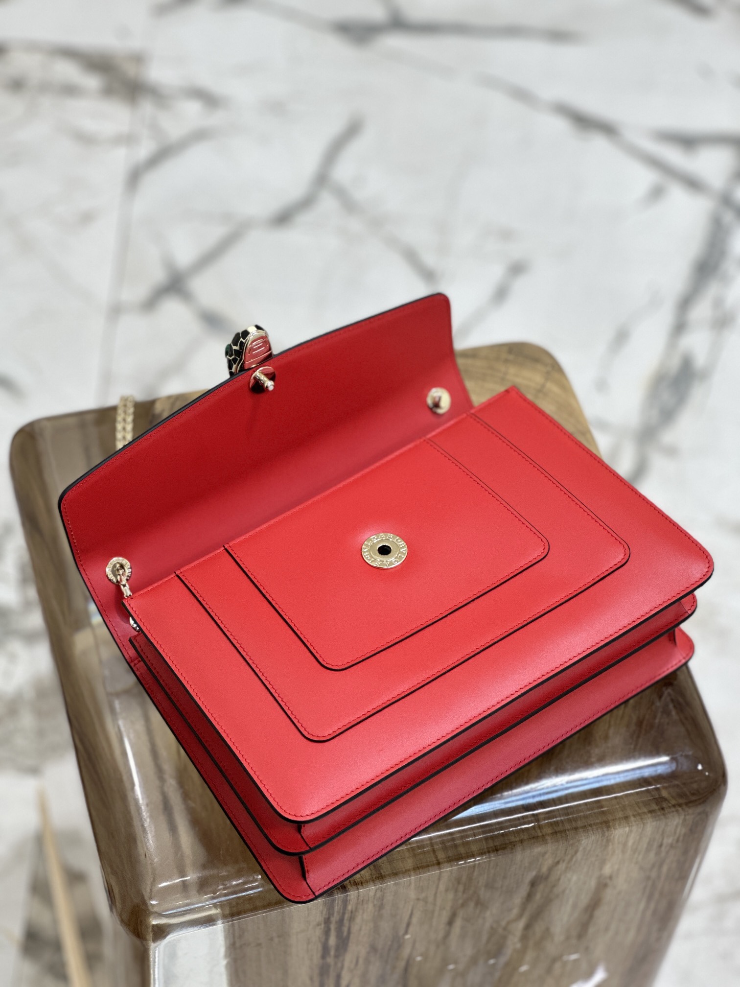 Handbags Bvlgari 35362 size:28*19*8 cm - vstockx