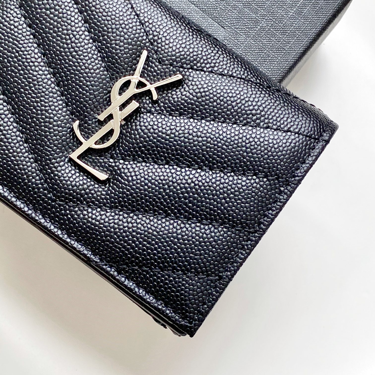 Handbags SAINT LAURENT 530841 size 11*8.5*3 cm - vstockx