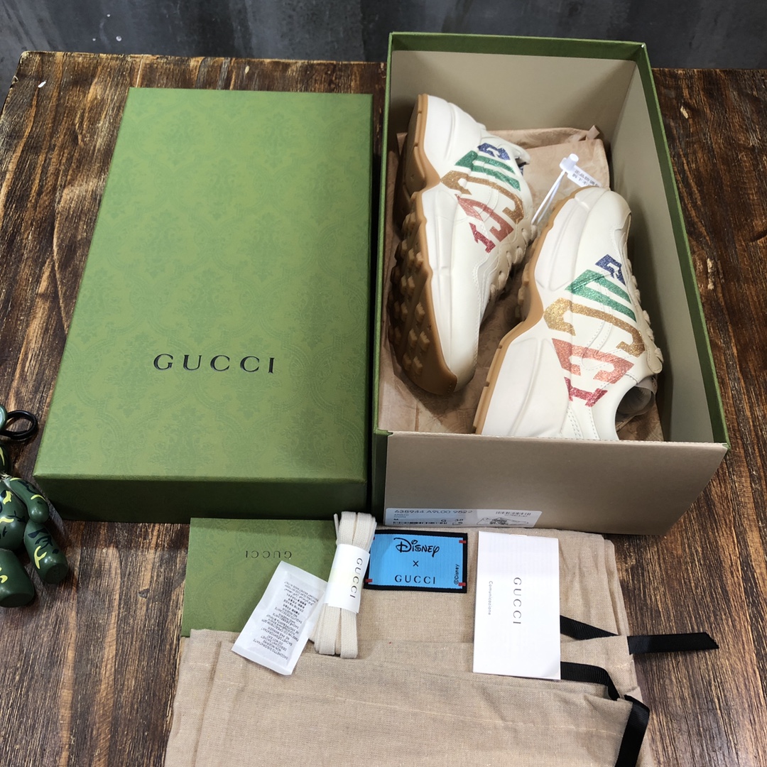 Gucci Rhyton sneaker 35 - vstockx
