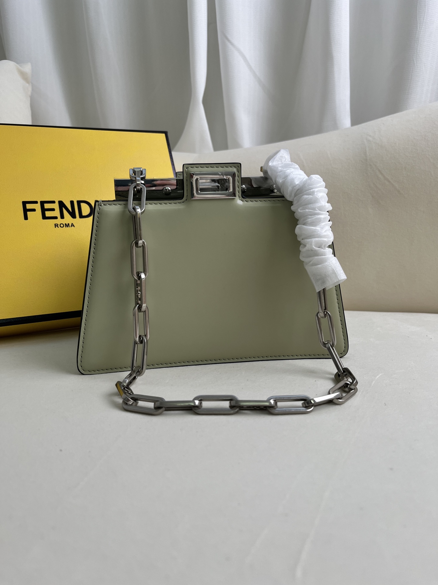 handbags FENDI 1012 size:20.5*11*14cm - vstockx