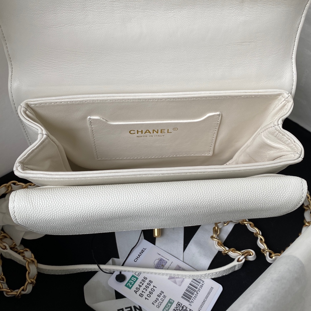 Handbags Chanel AS4286 size:15X21X9 cm - vstockx