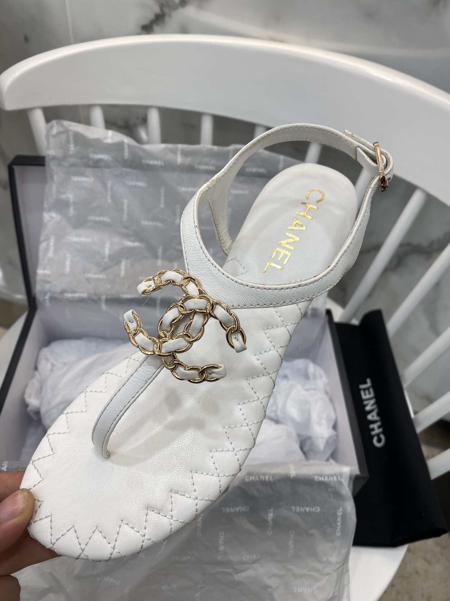 Chanel Slides 52 - vstockx