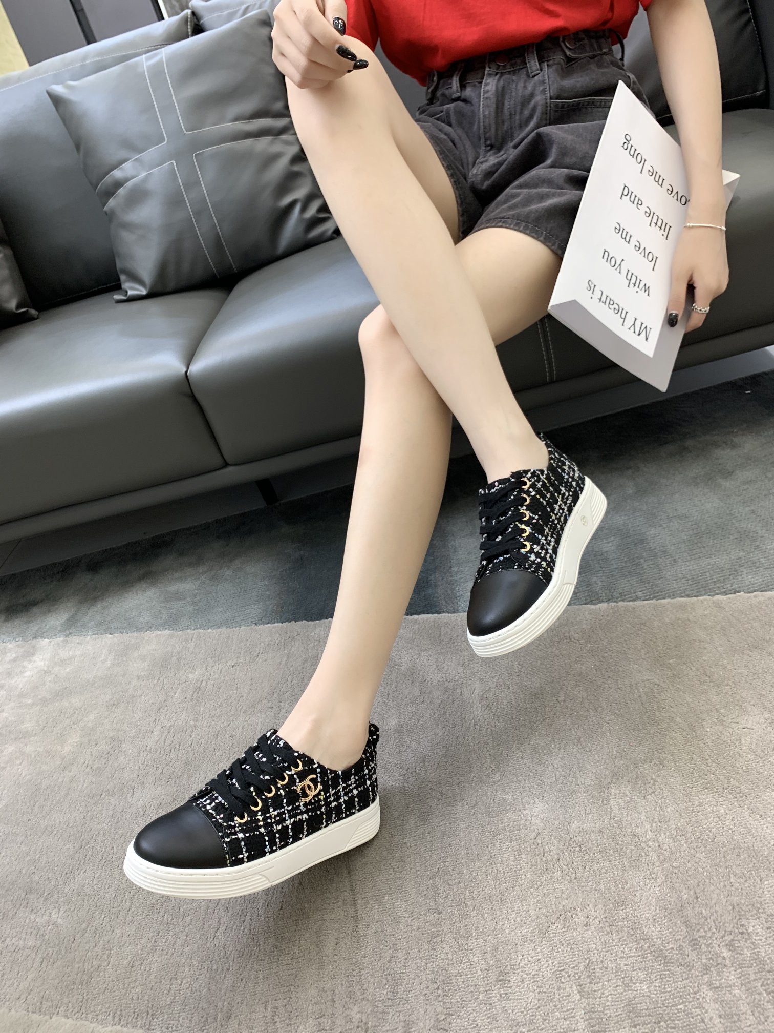 Chanel Platform Sneaker 33 - vstockx