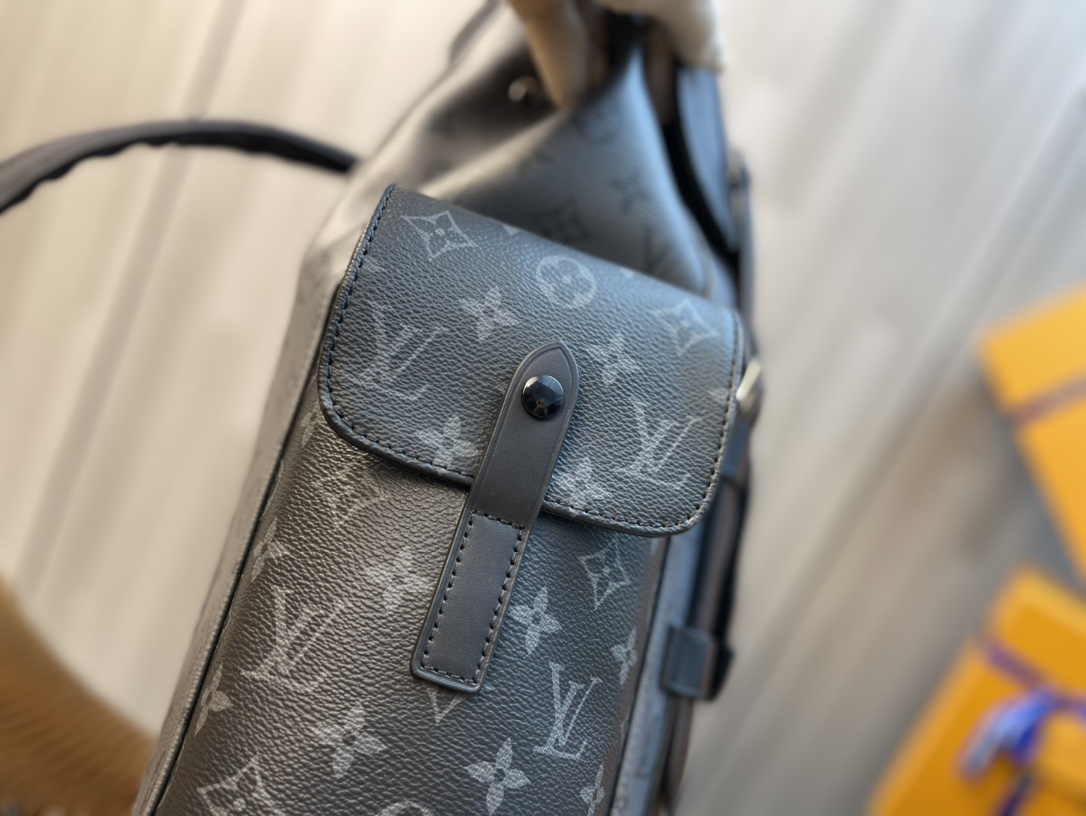 Handbag Louis Vuitton 45419 size 41x48x13 CM - vstockx