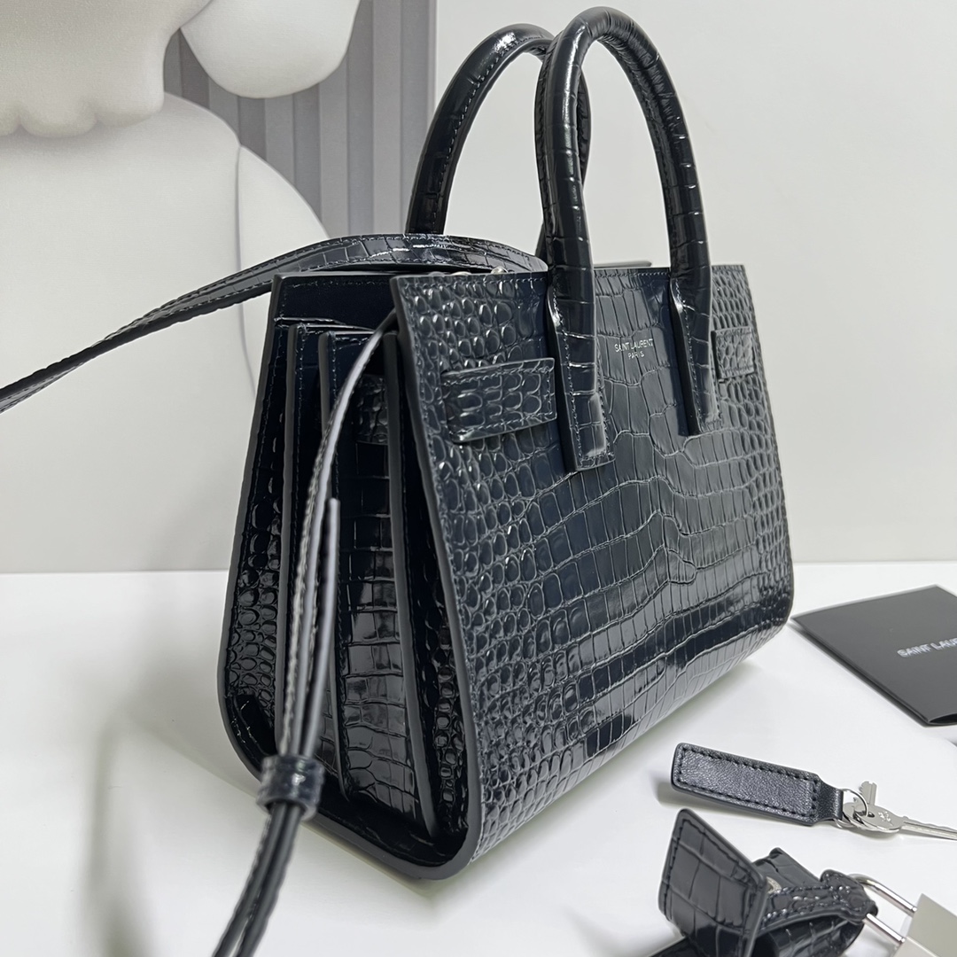 Handbags SAINT LAURENT 392035 size 21*15*10 cm - vstockx