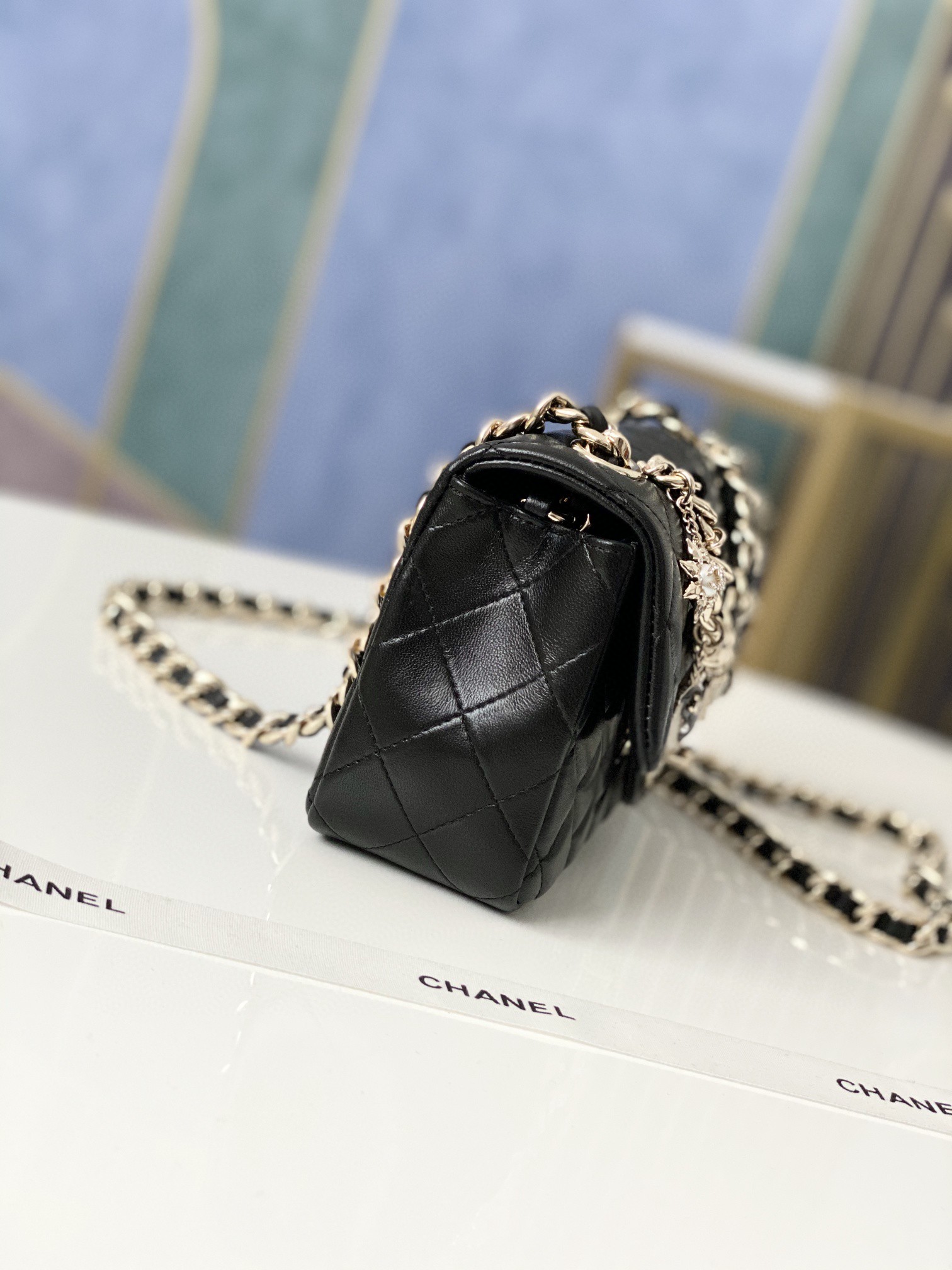 Handbag Chanel AS2326 size 20 cm - vstockx