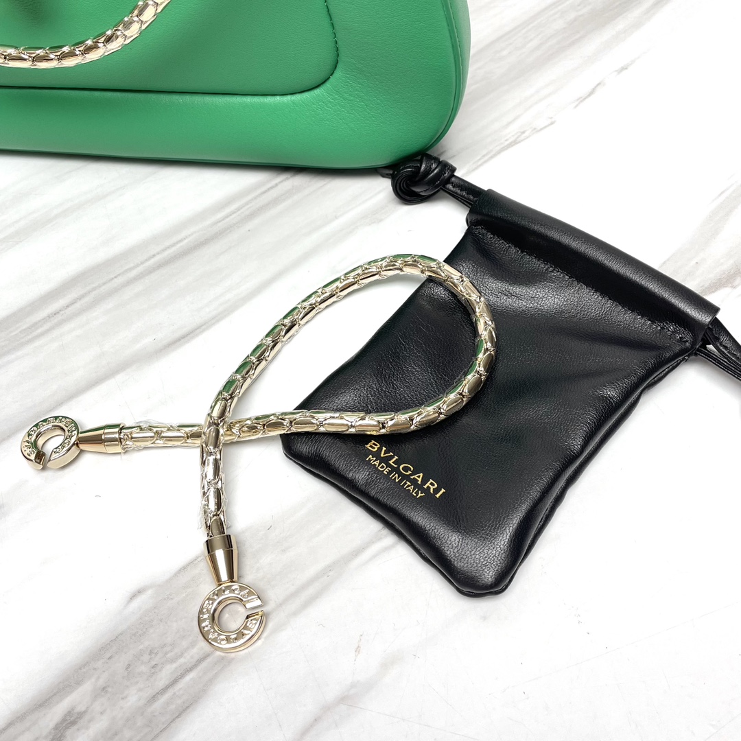 Handbags Bvlgari 293208 size:27.5*18*3.5 cm - vstockx