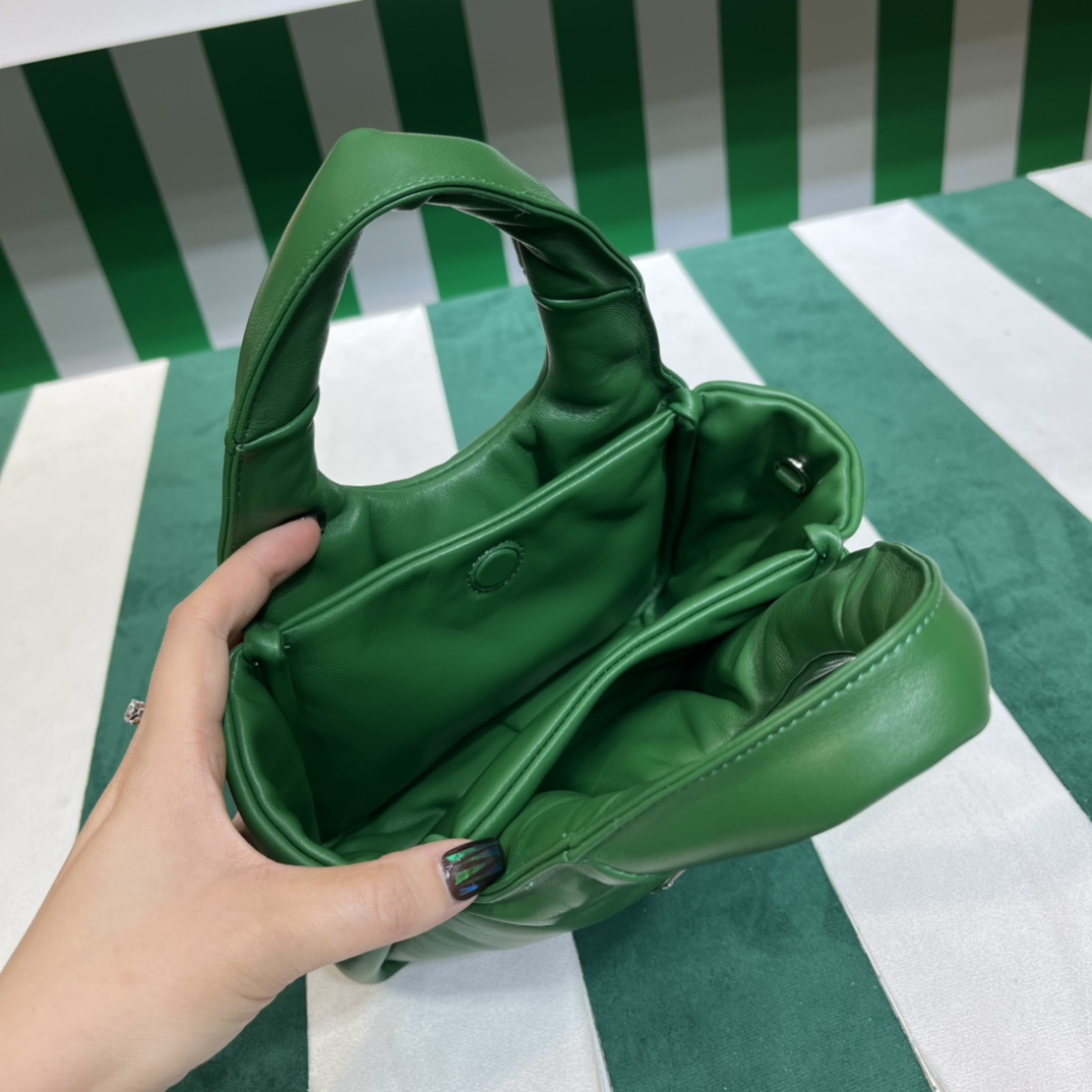 Handbags Prada 1BA359 size:15.5*10*18 cm - vstockx