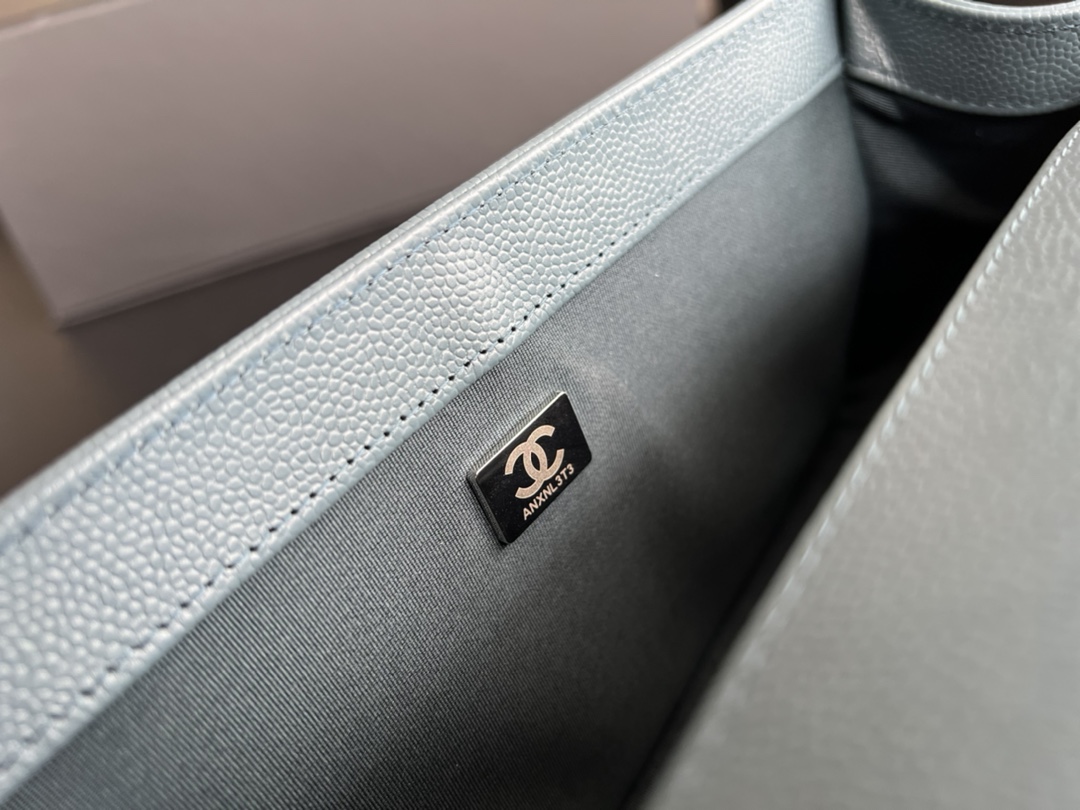 Handbag Chanel size 25 cm - vstockx